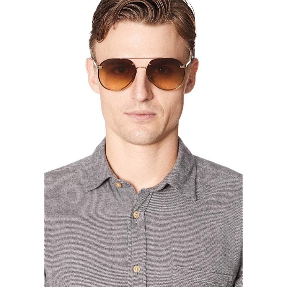 SOLD ❌ Burberry Aviator Sunglasses - Picture 3 of 8